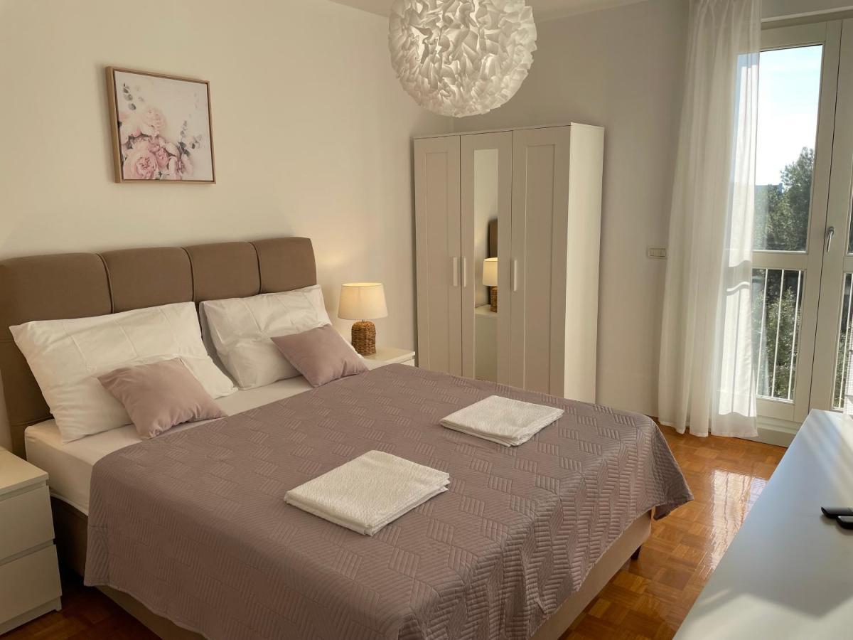 Apartment Bella Veruda In Pula Buitenkant foto