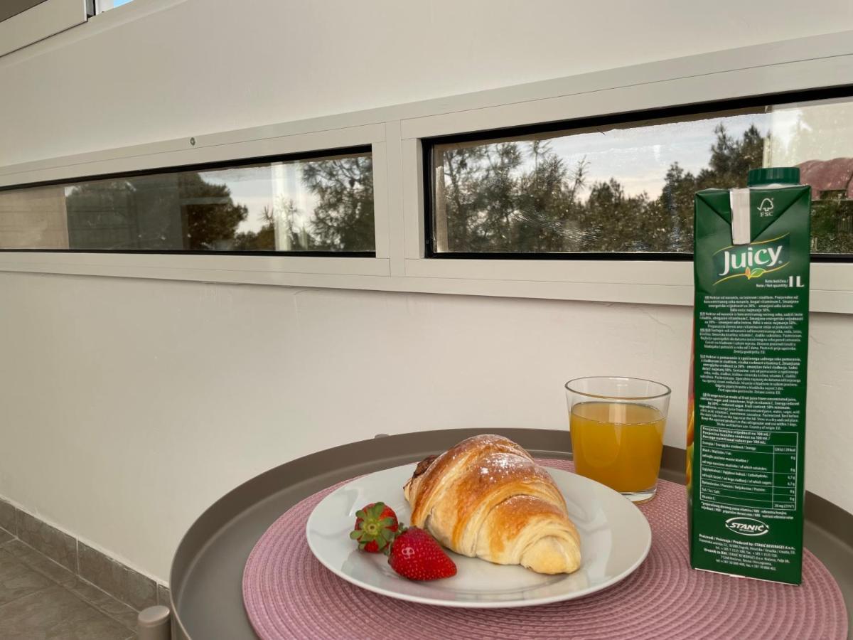 Apartment Bella Veruda In Pula Buitenkant foto
